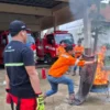 Damkar Bondowoso Gelar Pelatihan Penanganan Kebakaran di Klinik Al Fatih