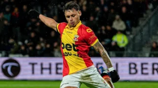 Dean James dan Risiko 133 Pertandingan Eredivisie Harus Diulang
