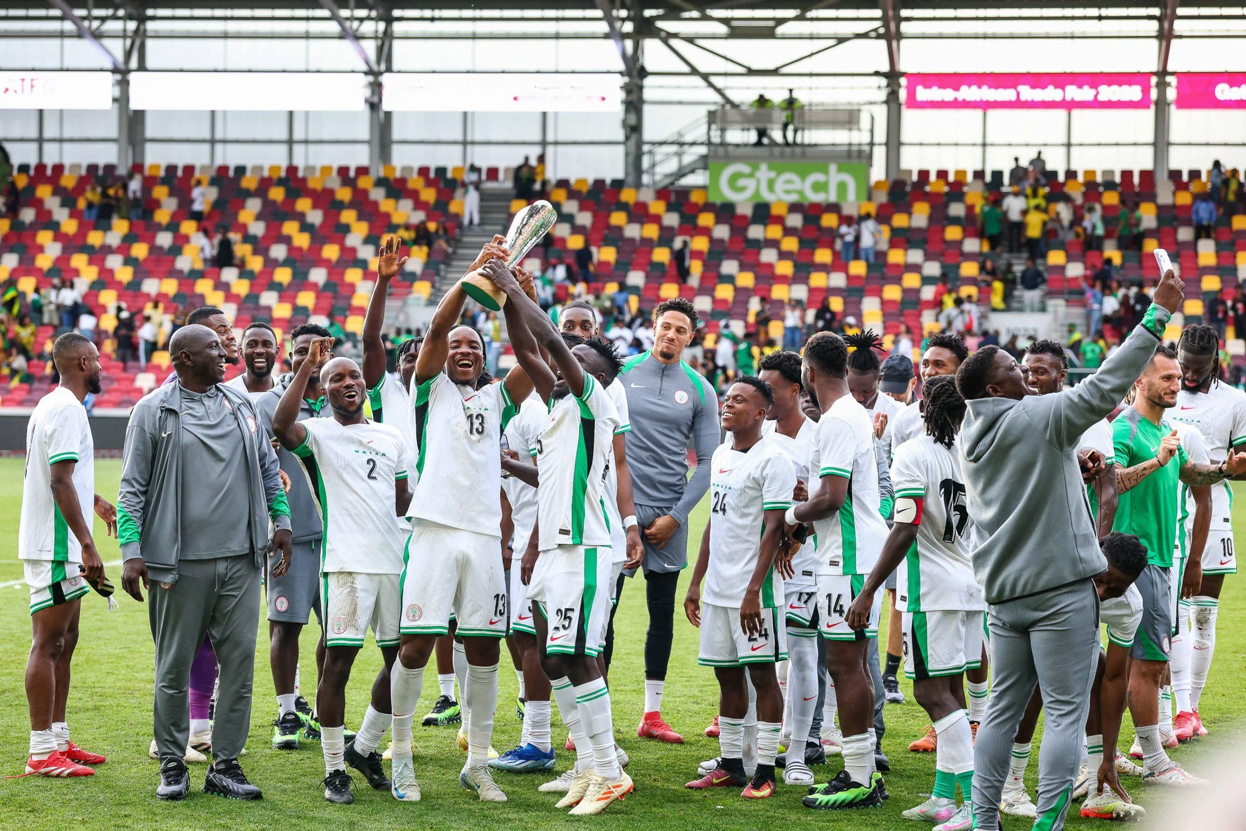 Debut Gemilang Femi Azeez Bawa Nigeria ke Final Unity Cup 2026