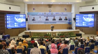 Dekan FPIK UNDIP Terpilih Sebagai Ketua Paruh Waktu Forum Komunikasi Perguruan Tinggi Perikanan dan Kelautan Indonesia Hingga 2026