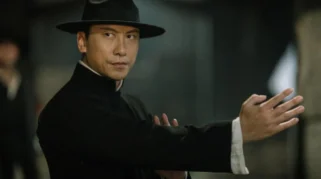 Dennis To Kembali Perankan Ip Man dalam ‘Kung Fu Legacy’, Spin-off Baru