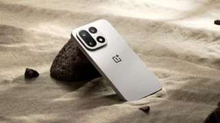 Diskon Menarik $100 untuk OnePlus 15 dan Bonus Hadiah Senilai Hingga $80