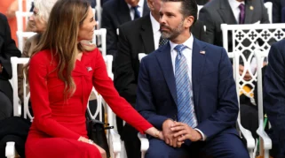 Donald Trump Mungkin Absen di Pernikahan Donald Trump Jr. di Bahama Karena Situasi Politik