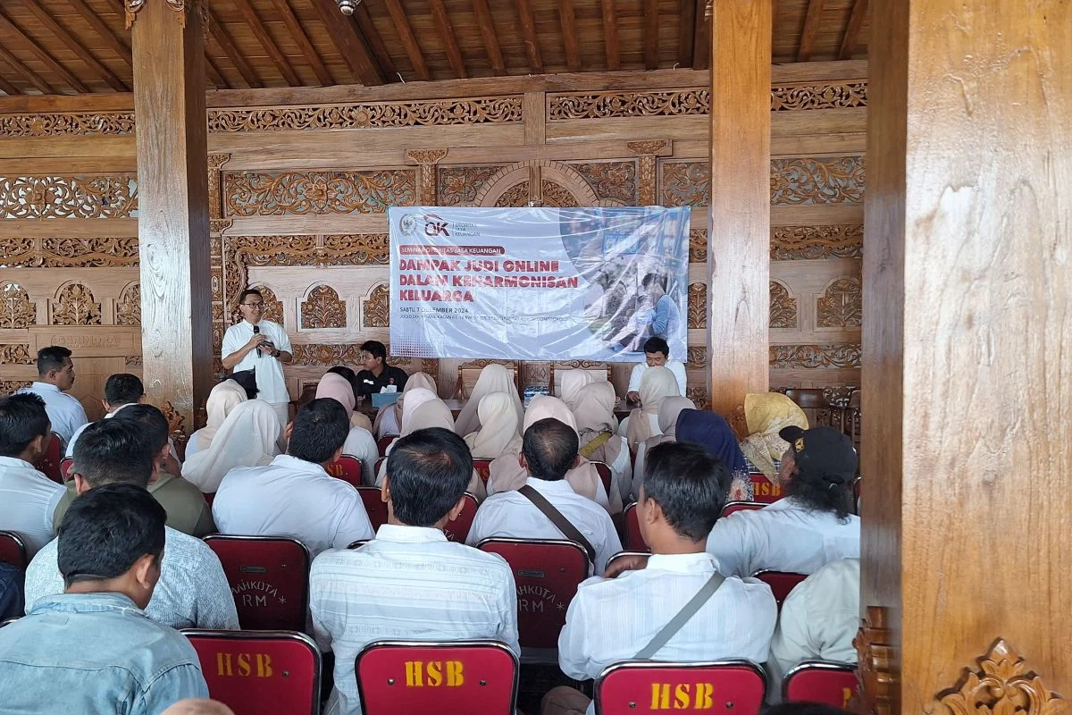 DPR Desak Pemerintah Tingkatkan Edukasi Bahaya Judi Daring bagi Anak