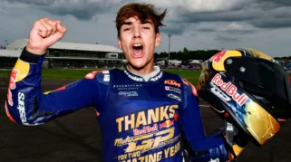 Drama Seru MotoGP Italia 2026: Brian Uriate Cetak Kemenangan Perdana di Mugello