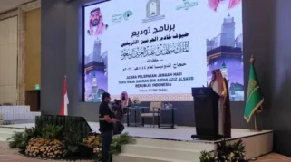 Dubes Arab Saudi Lepas Jemaah Haji Undangan Raja Salman di Jakarta
