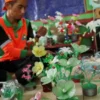 DWP Polije Mengubah Sampah Plastik Jadi Hiasan dengan Nilai Seni Tinggi