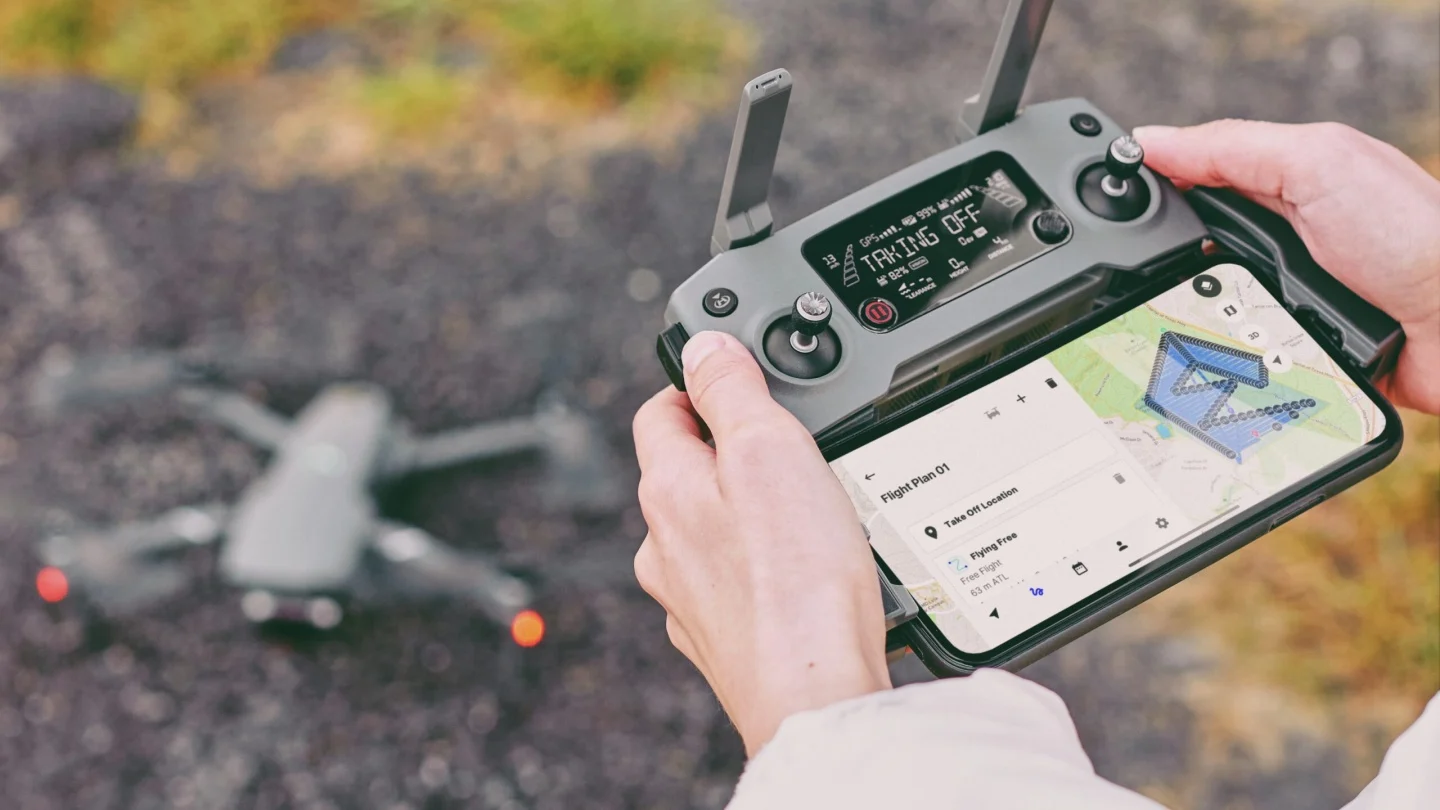 FAQ tentang cara install aplikasi kontrol drone di iPad