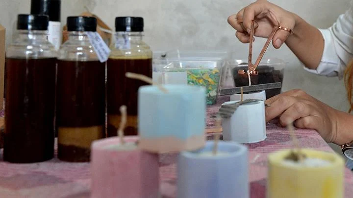 FAQ tentang Usaha Pembuatan Lilin Aromaterapi Rumahan