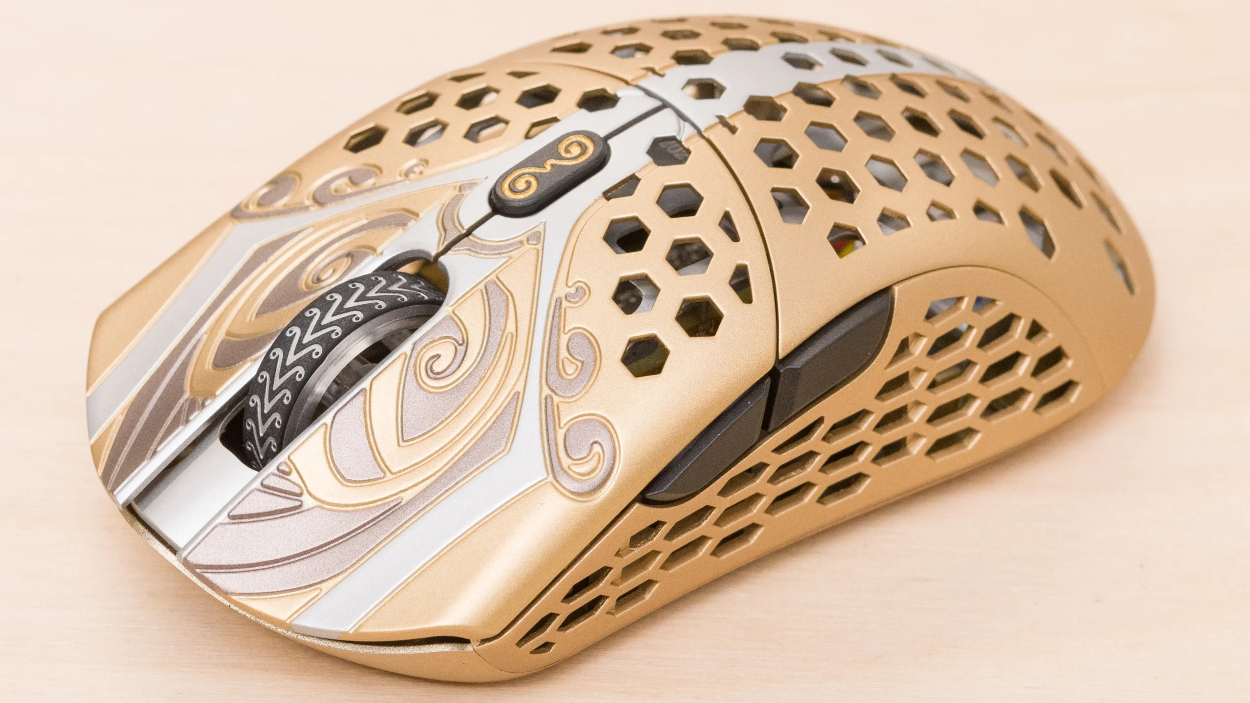 Finalmouse Starlight X Kombinasikan Teknologi Klik Analogue dan Frame Sync, Tapi Ada Keraguan Pengguna