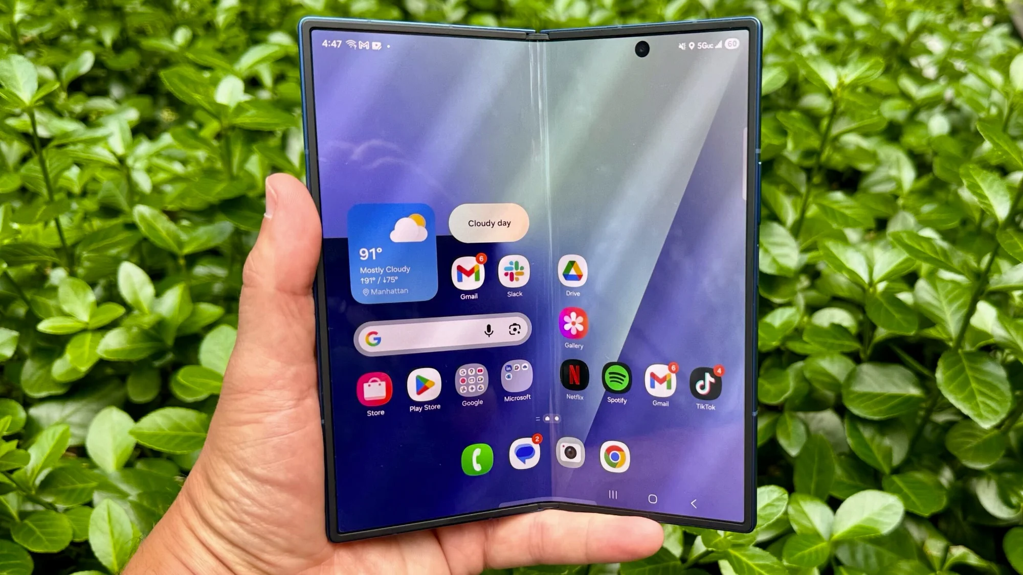 Galaxy Z Fold 7 Jadi Pilihan CEO Nvidia Jensen Huang, Elon Musk Tetap Setia dengan iPhone