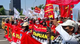 Gebrak Bawa 10 Tuntutan pada Peringatan May Day 2026 di Monas