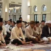 Gibran Rakabuming Bawa Jan Ethes Salat Idul Adha di Istiqlal