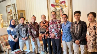 Ginandjar Kartasasmita Ungkap Fakta Pertemuan 14 Menteri Soeharto Sebelum Lengser