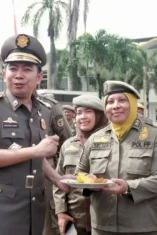 Hardiknas 2026: Bupati Fawait Dorong Pengentasan Kemiskinan Lewat Pendidikan di Jember