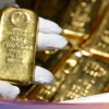 Harga Emas Dunia Melonjak Didukung Data Pekerjaan AS dan Kondisi Geopolitik