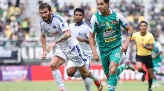 Hasil Pekan 33 Super League: Persebaya dan Arema FC Raih Kemenangan Telak