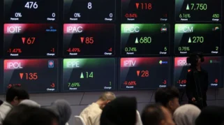 IHSG Membuka Perdagangan di Level 6201,8 dengan Penurunan Tipis pada Sesi Pertama