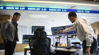 IHSG Turun 0,91 Persen di Jeda Siang ke Level 6.149,68 dengan Volatilitas Tinggi
