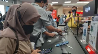 Industri Telekomunikasi dan Teknologi Tertekan Akibat Pelemahan Rupiah