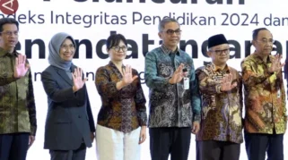 Integritas Pendidikan Terancam: Ilmu Tanpa Amal Menjadi Sistemik di Indonesia