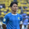 Intip Aktivitas Achmad Jufriyanto, Jalani Peran Ganda di Persib Bandung