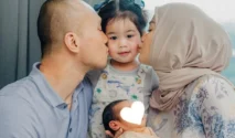 Istri Virgoun Melahirkan Anak Laki-laki, Reaksi Hangat Publik Mengalir