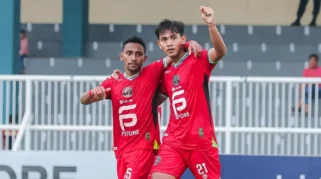 Jacobo Ramon Pilih Bertahan di Como dan Raih Mimpi Main Liga Champions