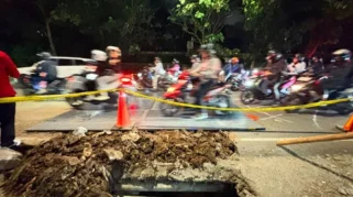 Jalan Lenteng Agung Dipulihkan: Sinkhole Ditutup Pelat Besi, Lalu Lintas Lancar Kembali