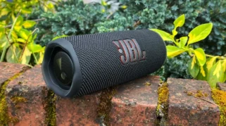 JBL Flip 6 Hadir dengan Harga di Bawah 80 Dolar dalam Penawaran Terbatas