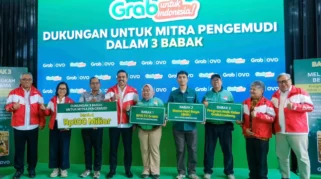Jelang Iduladha, Grab Indonesia Umumkan 100 Mitra Pengemudi Pemenang Program BERKAH, Hadirkan Perjalanan Umrah Bermakna