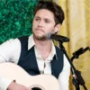 Jelang Perilisan Album Baru, Niall Horan Rilis Single Emosional 'End of an Era'