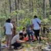 Jenazah Perempuan Misterius di Pinggir Hutan Bojonegoro Dimakamkan Meski Identitas Belum Terungkap