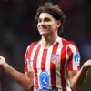 Julian Alvarez Memilih Barcelona di Tengah Tawaran £104 Juta dari Arsenal