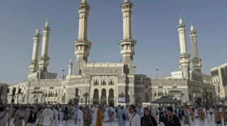 Jumlah Jemaah Haji 2026 Tembus 1,7 Juta, Arab Saudi Perkuat Layanan Ibadah