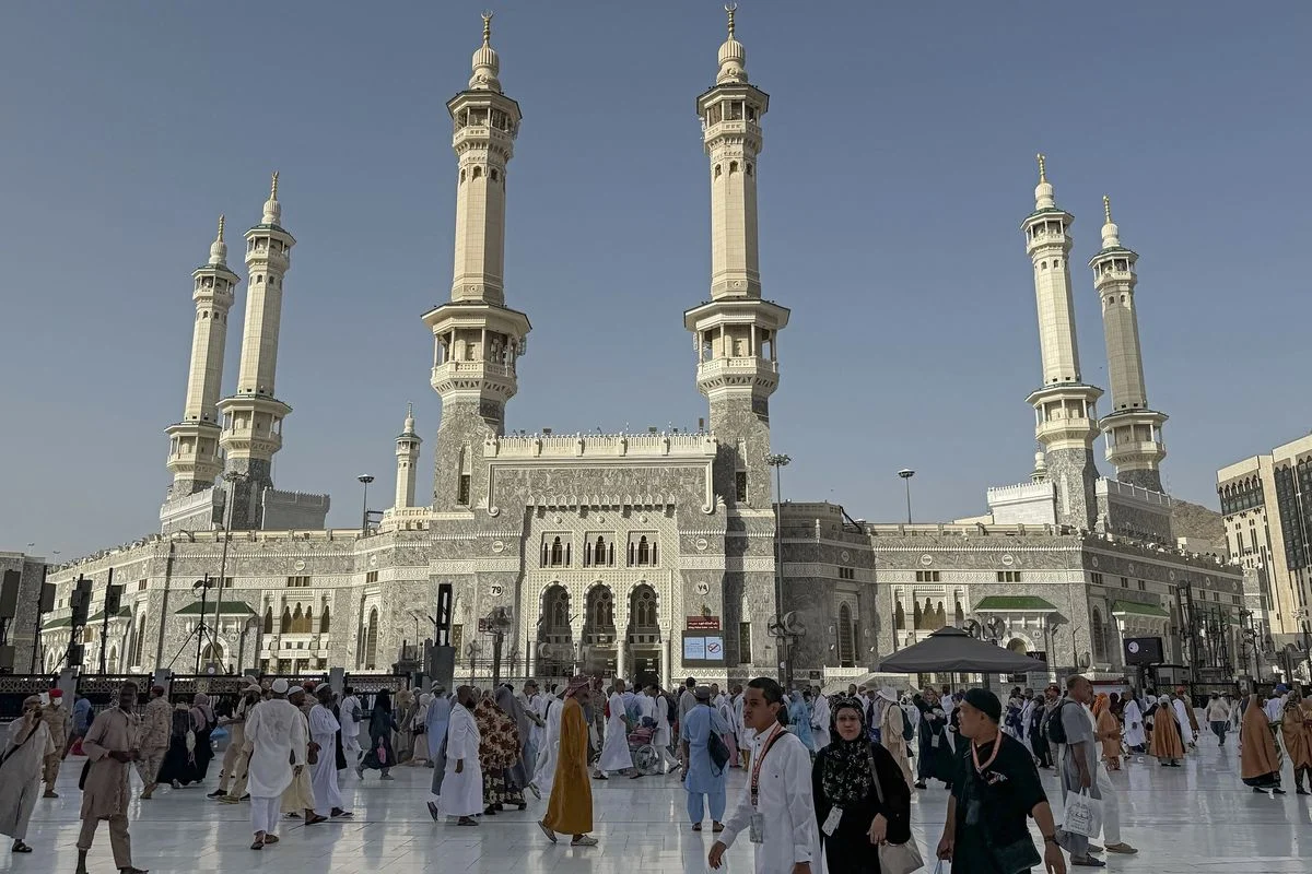 Jumlah Jemaah Haji 2026 Tembus 1,7 Juta, Arab Saudi Perkuat Layanan Ibadah
