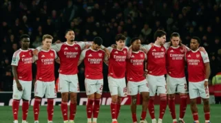 Junior Kroupi Cetak Gol Penentu, Arsenal Juara Liga Premier Setelah 22 Tahun