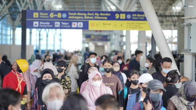 KAI Catat Penjualan 923.743 Tiket saat Puncak Arus Balik Libur Panjang