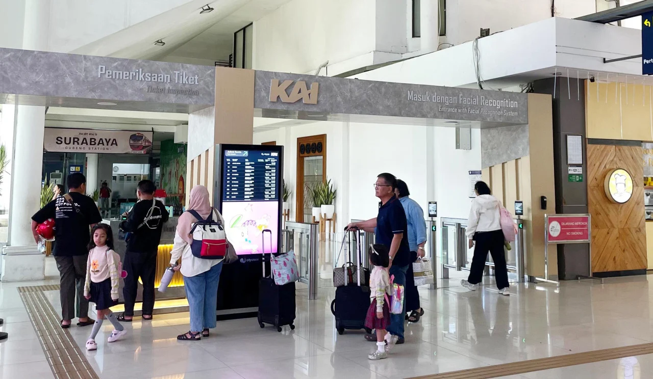 KAI Layani 544.974 Pelanggan, Rekor Libur Panjang Pekan Ini!