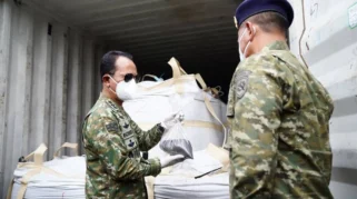 Kasum TNI Tinjau Kontainer Muatan Radioaktif Sitaan TNI AL di Batam