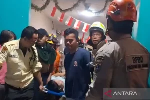 Kebakaran Diduga Akibat Kebocoran LPG di Gresik, Dua Lansia Luka Bakar