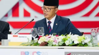 Keberhasilan Pemulangan WNI Jadi Bukti Diplomasi Tenang Menlu Sugiono