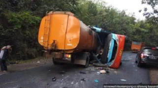 Kecelakaan Maut Bus ALS vs Truk Tangki di Muratara, 16 Tewas
