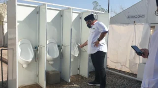 Kemenhaj Tinjau Kesiapan Konsumsi dan Toilet di Arafah untuk Jemaah Haji