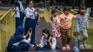 Kementerian Kominfo Dorong Pendampingan Anak di Ruang Digital untuk Hadapi Hoaks dan Manipulasi AI