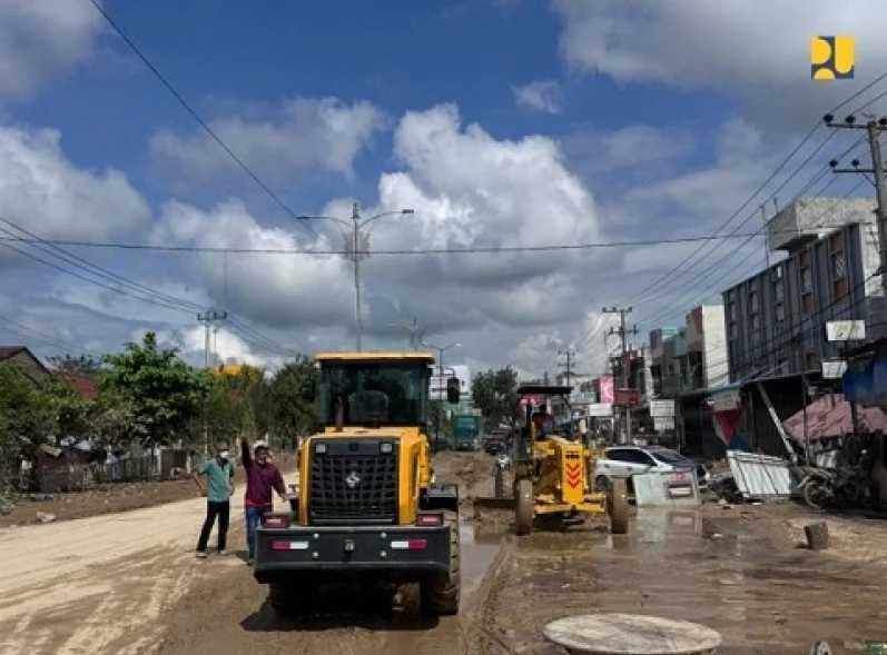 Kementerian PU Target Bersihkan Lumpur Banjir di 23 Ribu Titik Aceh Tamiang Lewat Program Padat Karya