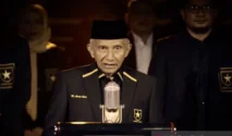Kepala Bakom Prihatinkan Amien Rais Jadi Korban Hoaks Lagu 'Aku Bukan Teddy'