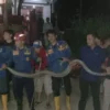 King Cobra Bojonegoro Dievakuasi Damkarmat, Satu Mati, Satu Hidup Diserahkan ke Exalos