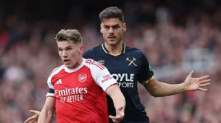 Konstantinos Mavropanos Jadi Sorotan dalam Kekalahan West Ham dari Arsenal yang Kontroversial