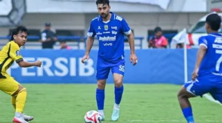 Kontrak Frans Putros di Persib Bandung Berakhir Tahun Ini, Bobotoh Menanti Kejelasan Perpanjangan